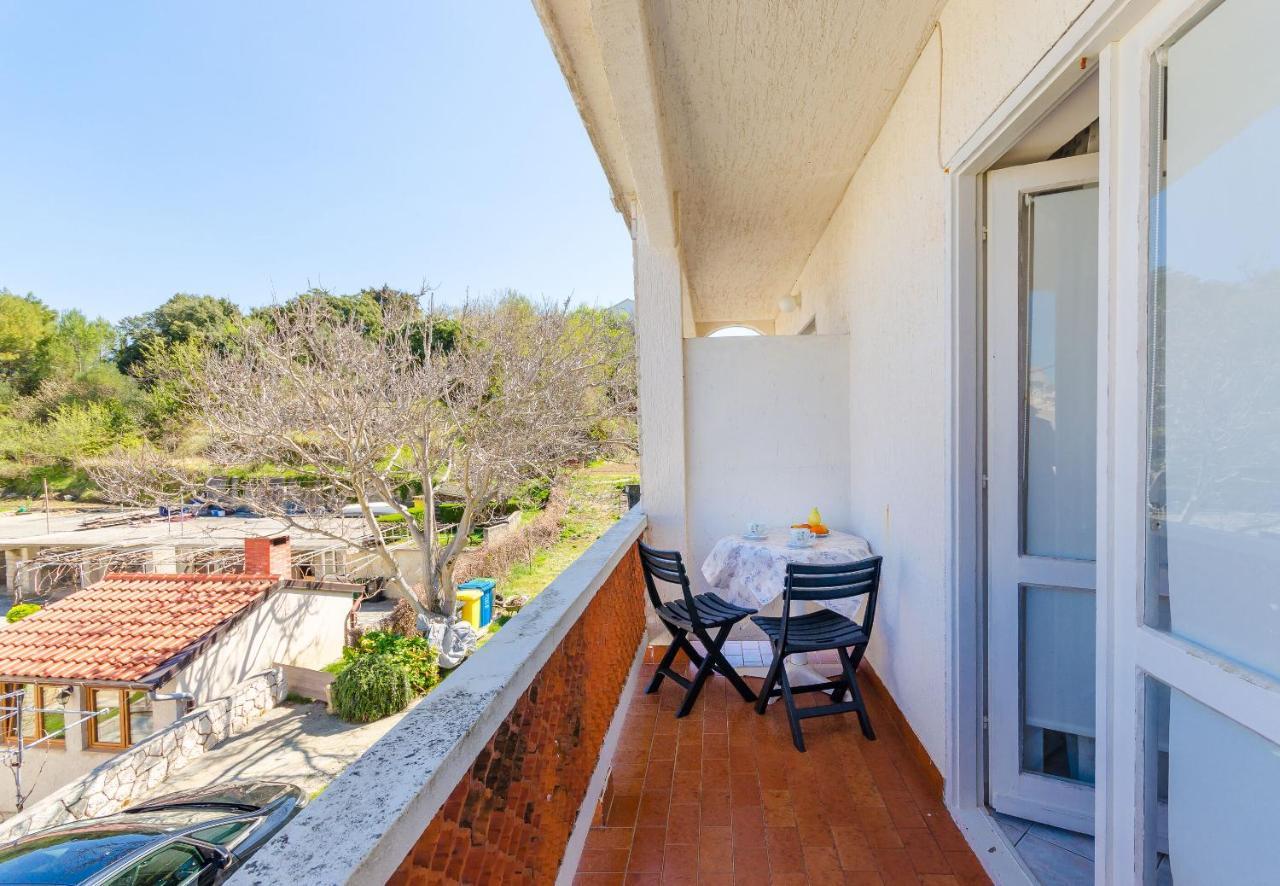 Apartments Luka Supetarska Draga Extérieur photo