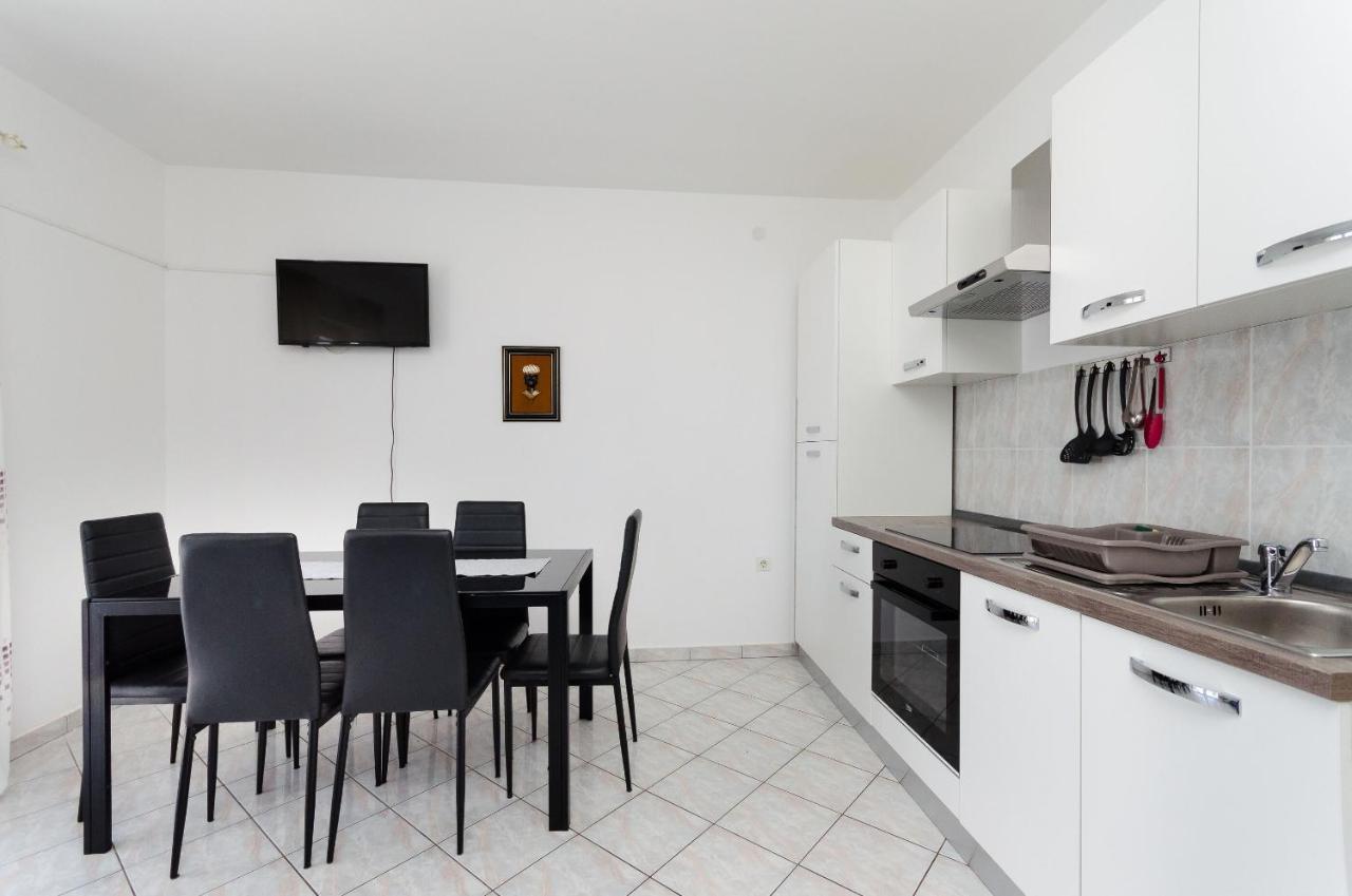 Apartments Luka Supetarska Draga Extérieur photo